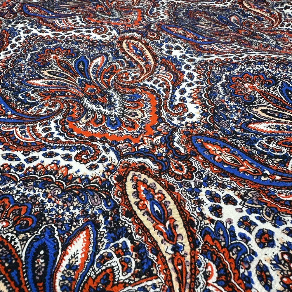 J. CREW Orange, Blue, White & Black Paisley Pencil Skirt | Size 0 - Picture 5 of 9